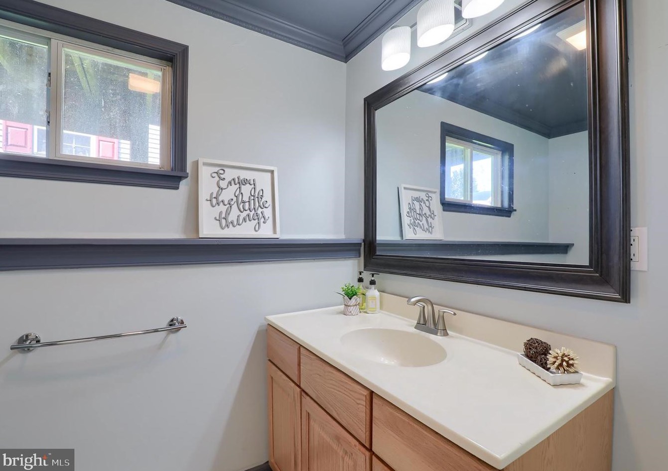 103 Ashley Dr, Marietta PA  17547-9217 exterior