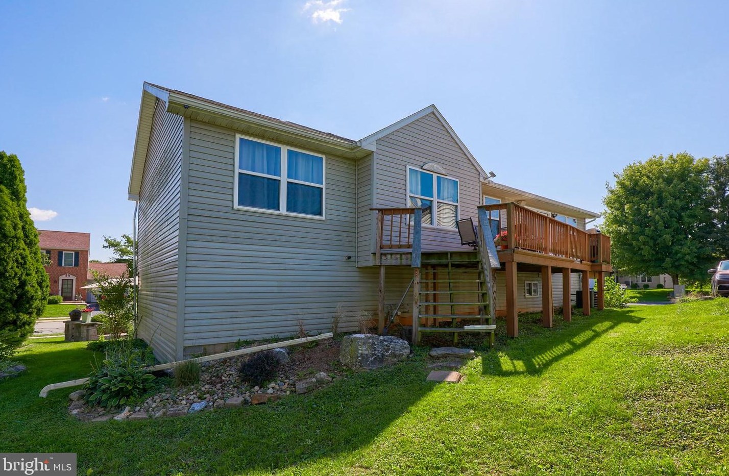 103 Ashley Dr, Marietta PA  17547-9217 exterior