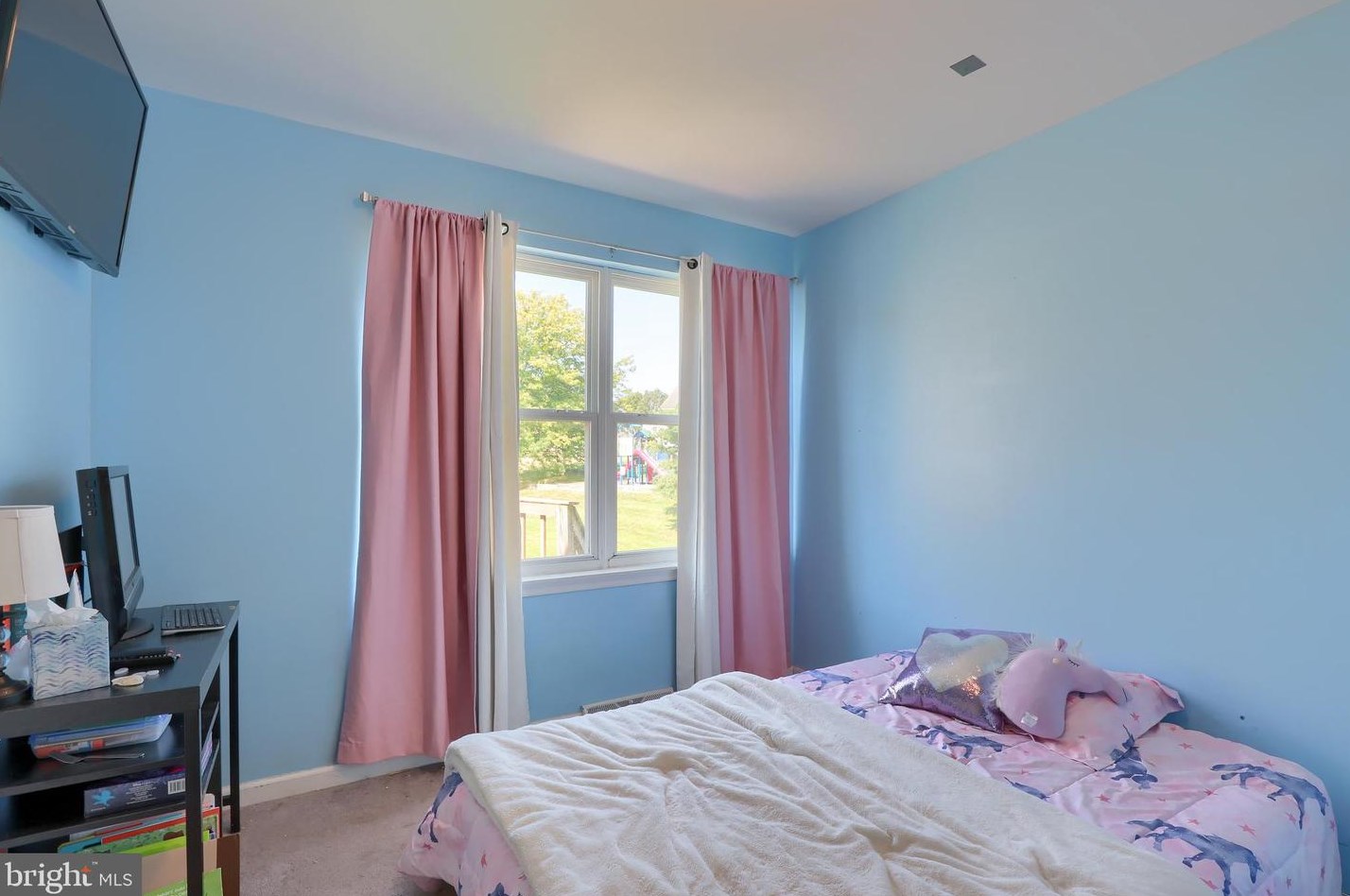 103 Ashley Dr, Marietta PA  17547-9217 exterior