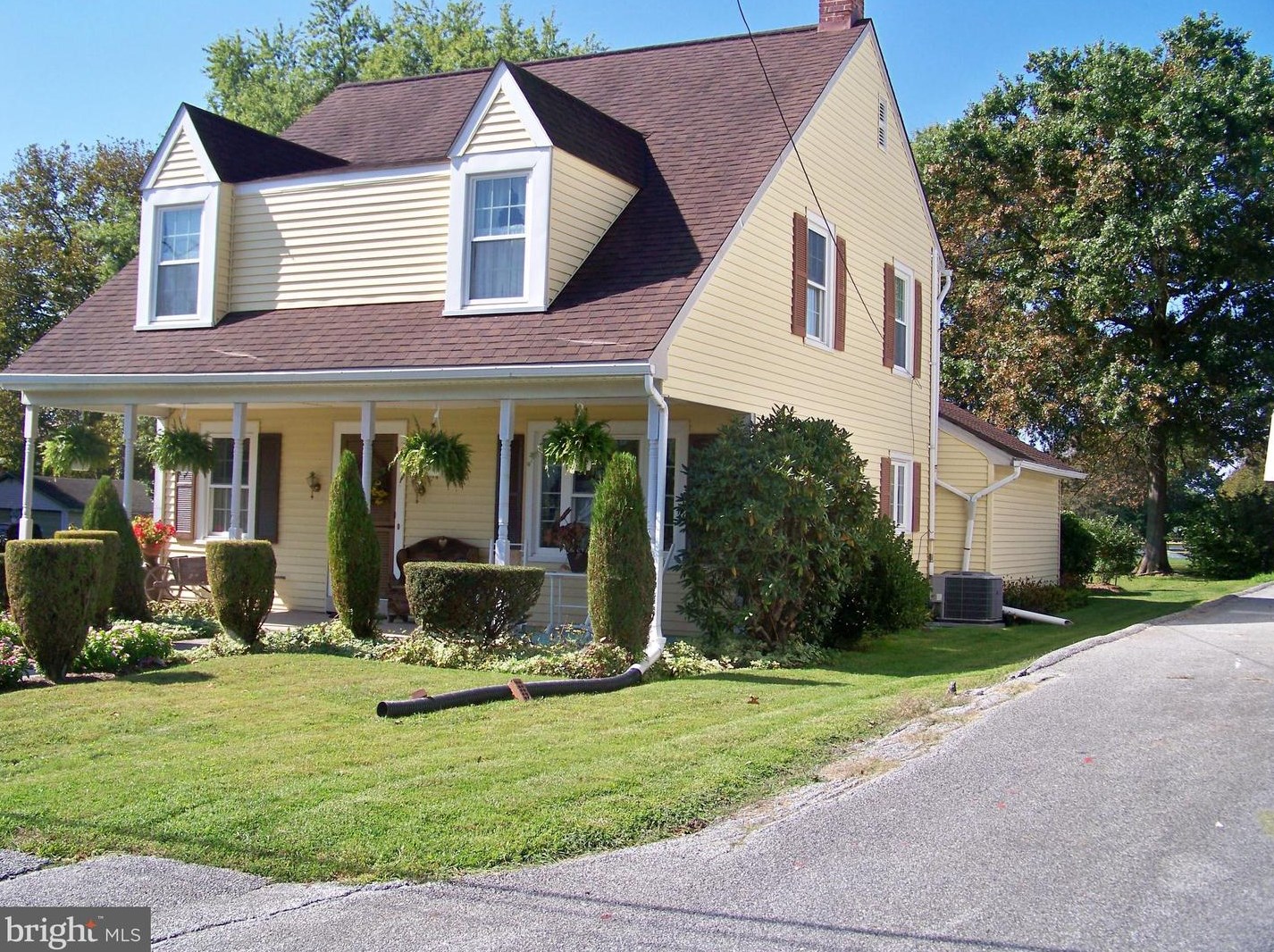 206 Pine St, Bartville, PA 17509-1318