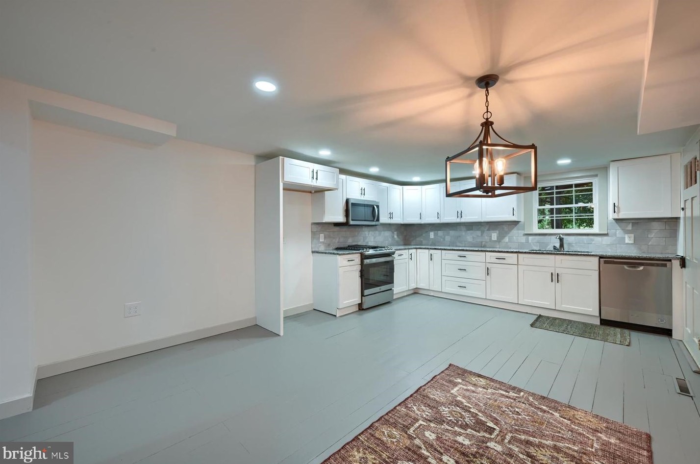 214 Front St, Marietta PA  17547-1504 exterior