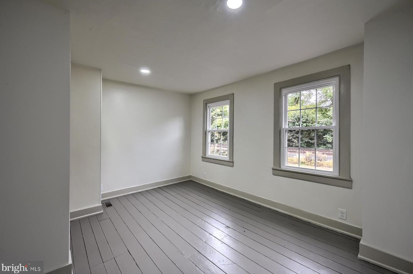 214 Front St, Marietta PA  17547-1504 exterior