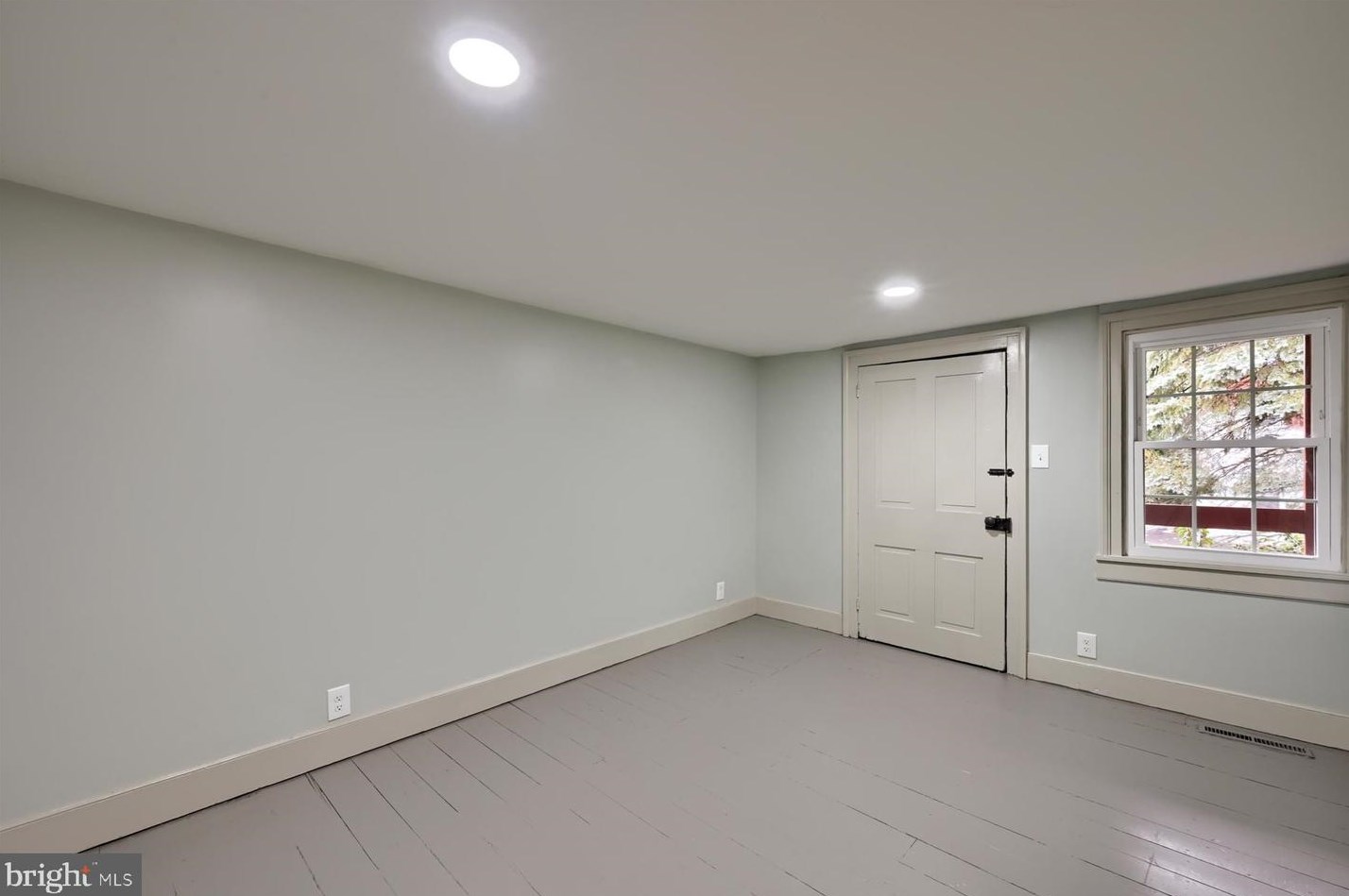 214 Front St, Marietta PA  17547-1504 exterior