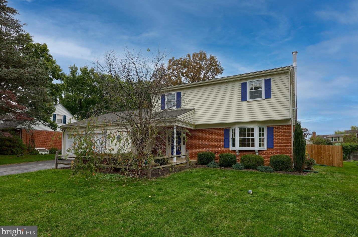1053 Lambley Rd, Landisville, PA 17538-1567
