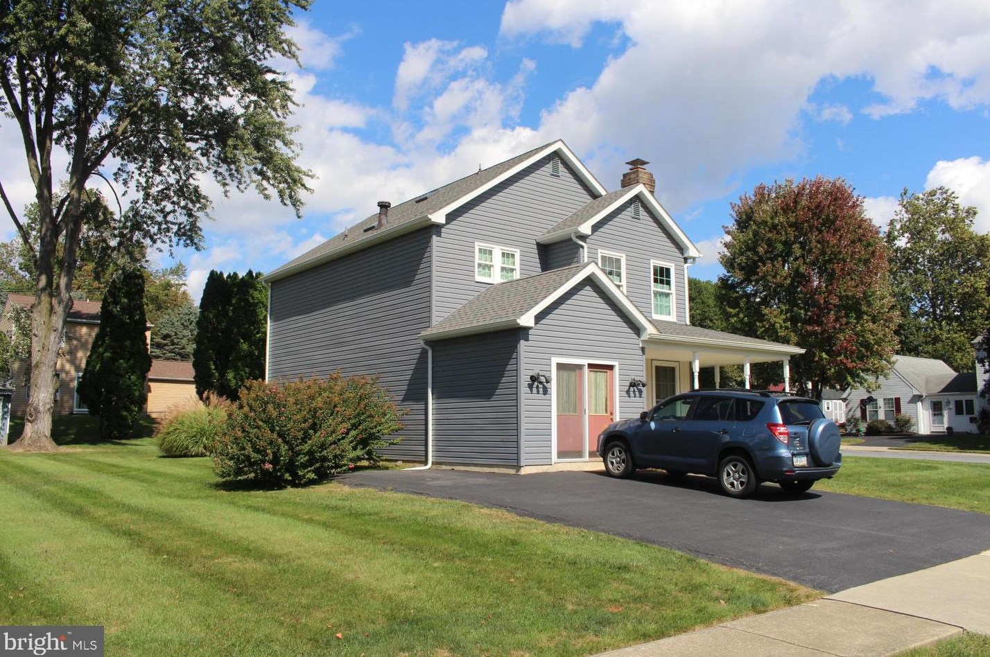 2477 Split Rail Dr, East Petersburg, PA 17520-1412