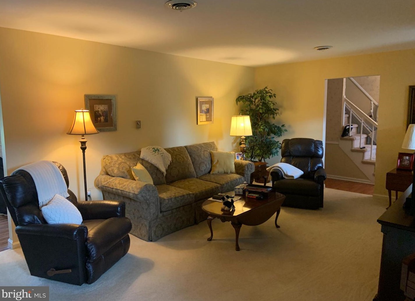 1128 Lincoln Heights Ave, Ephrata, PA 17522