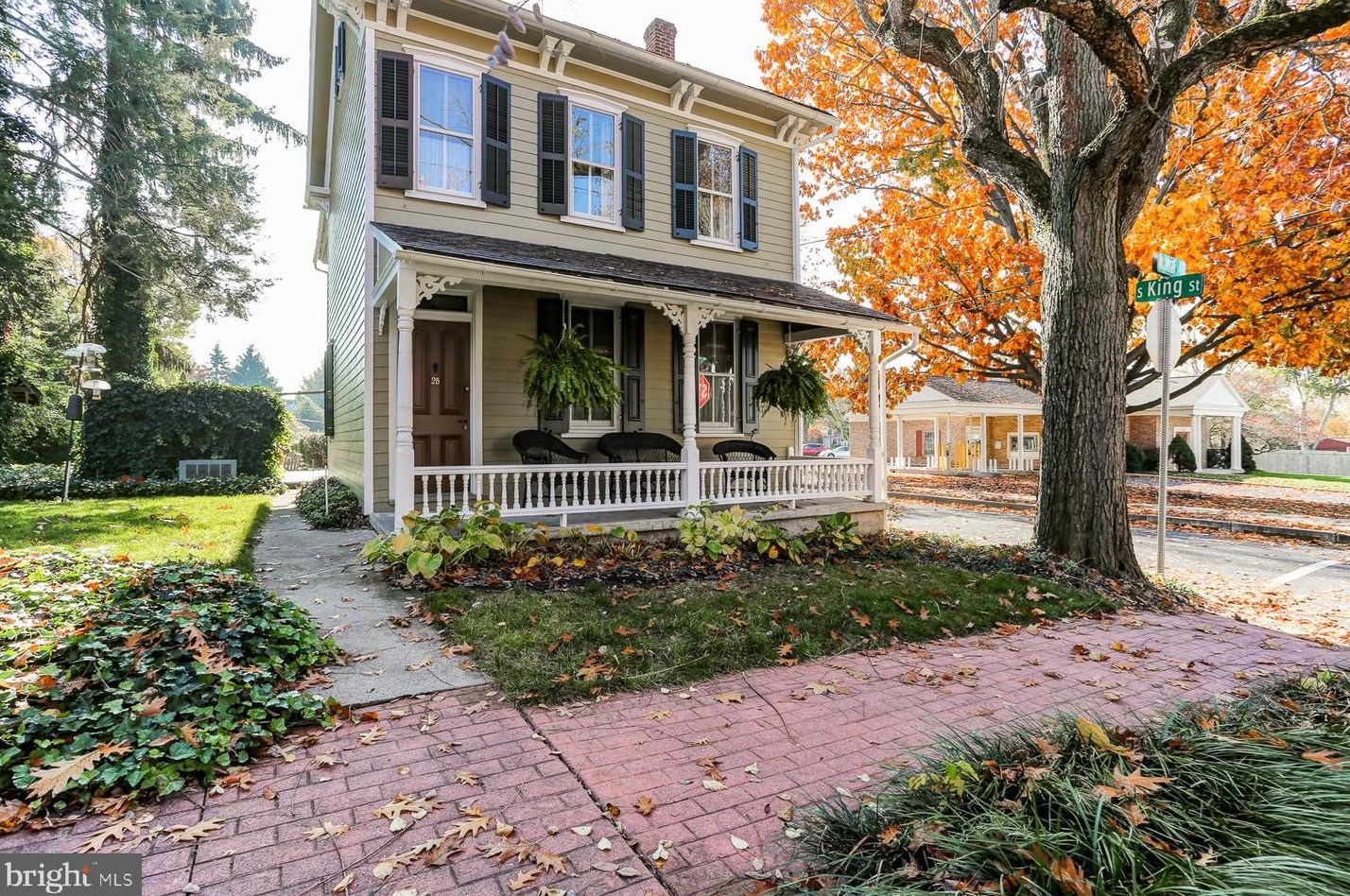 28 High St, Marietta, PA 17547-9534