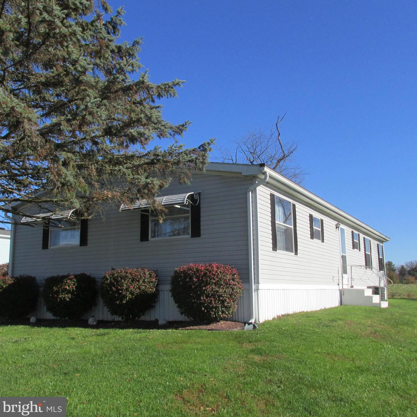 728 Pine Blvd, Smithville, PA 17560