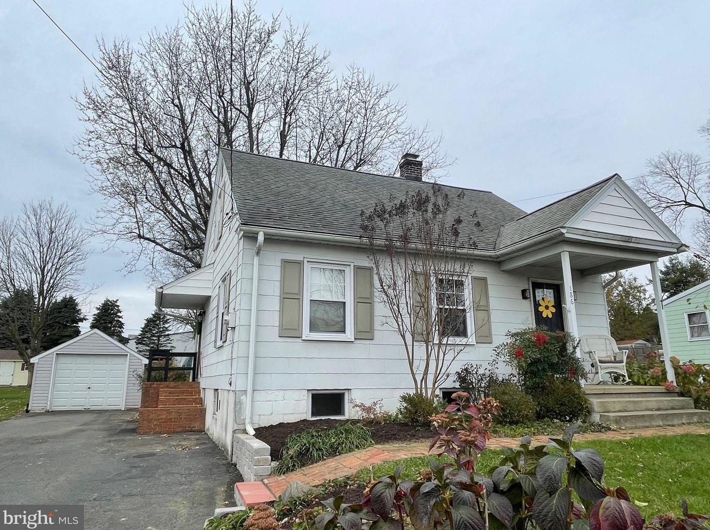 186 Peach Bottom Rd, Willow, PA 17584