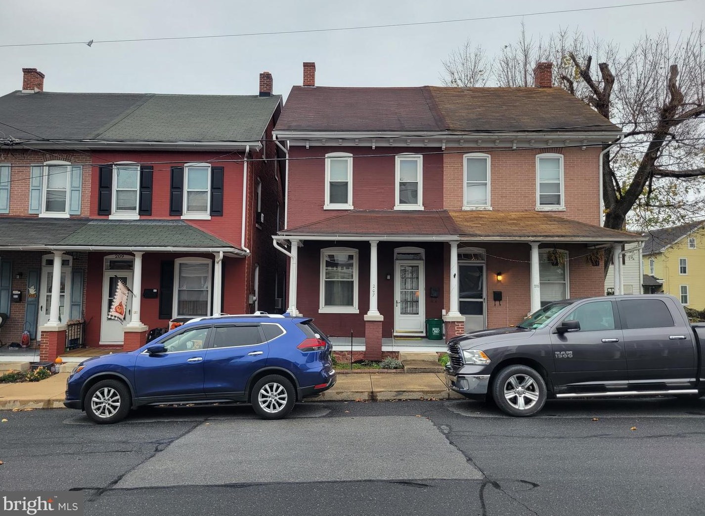 207 W Franklin St, Ephrata, PA 17522