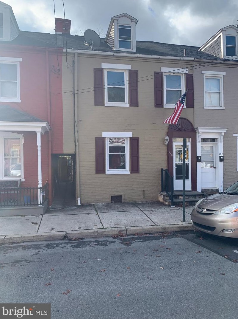 120 6th St, Kinderhook PA  17512-1208 exterior