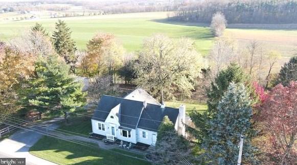 546 Georgetown Rd, Ronks, PA 17572-9533
