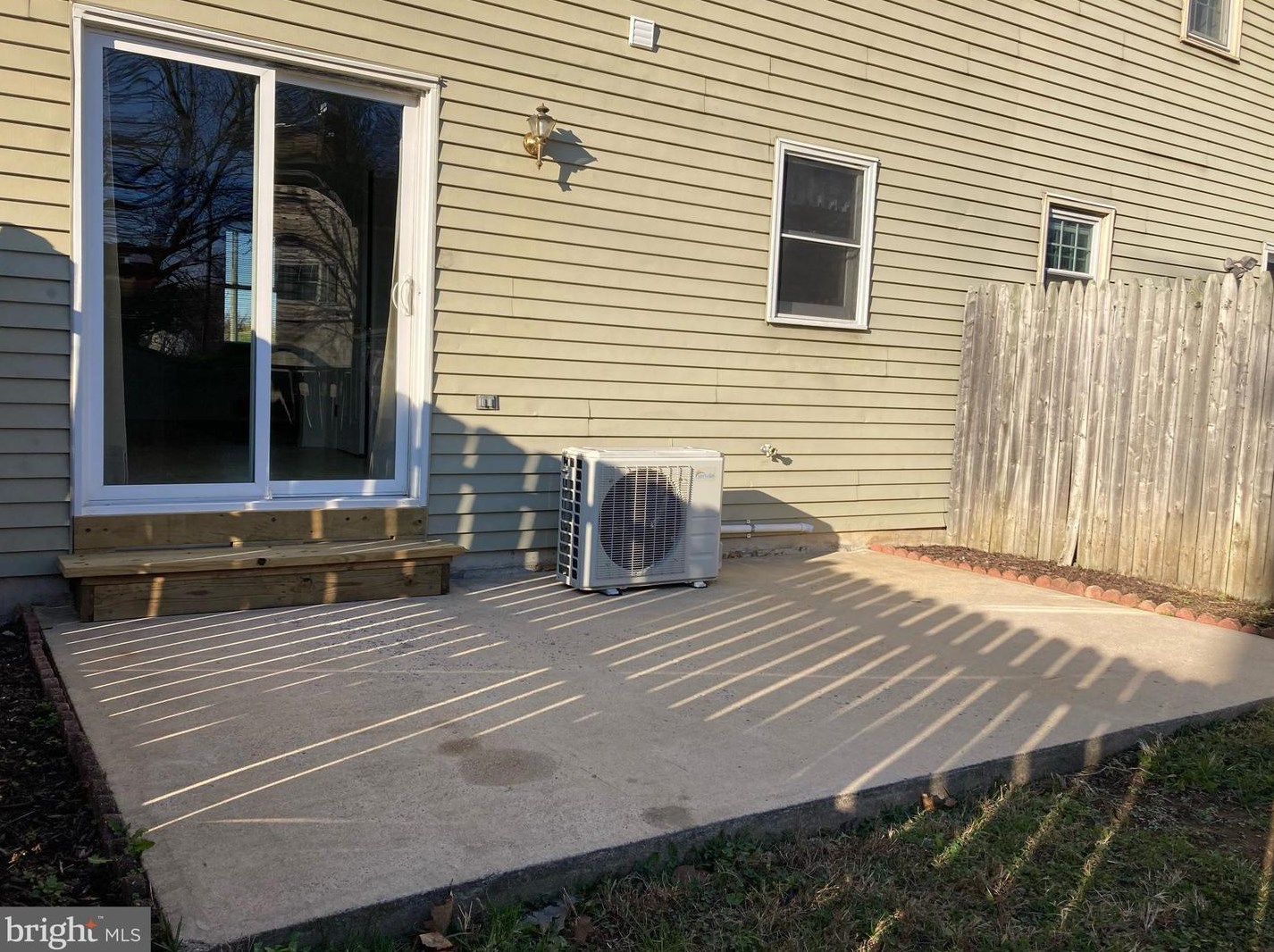 4 Hilldale Dr, Ephrata, PA 17522