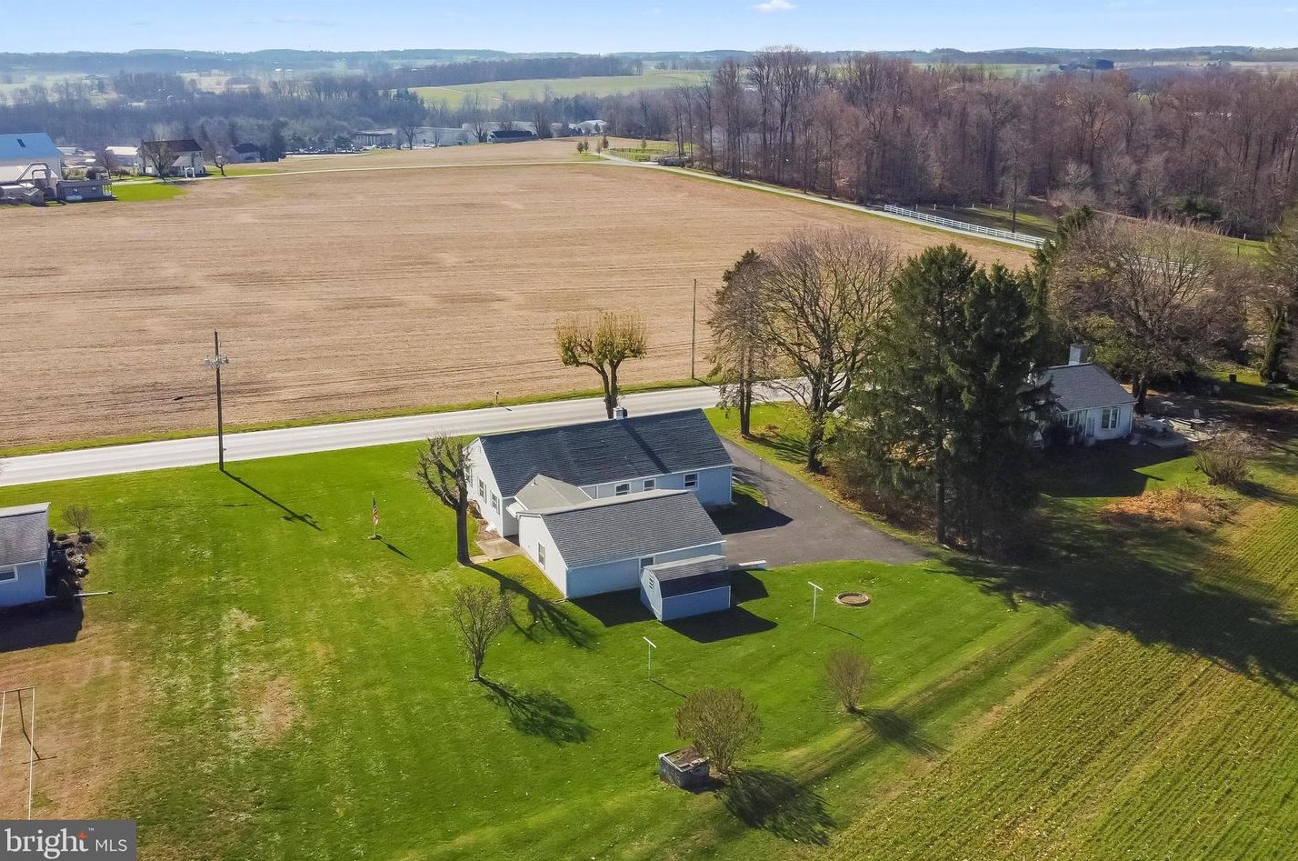 5519 Strasburg Rd, Gap, PA 17527