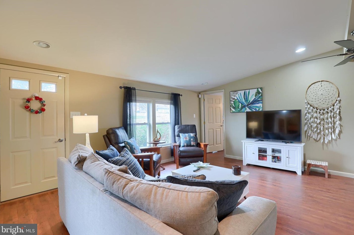 2053 Baker Rd, Old Line, PA 17545