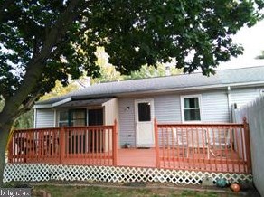 1587 N Reading Rd, Schoeneck, PA 17578