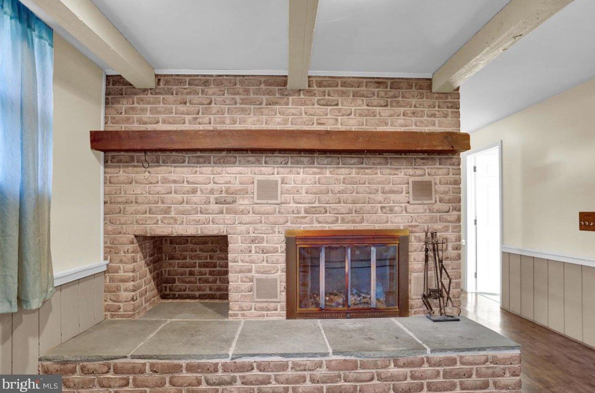 350 Lakeview Dr, Old Line PA  17545-9233 exterior