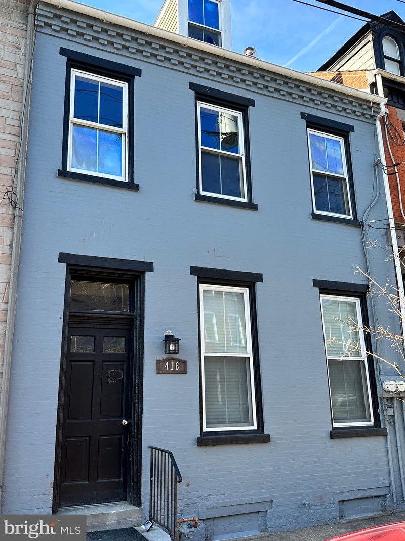416 N Queen St, Lancaster, PA 17603