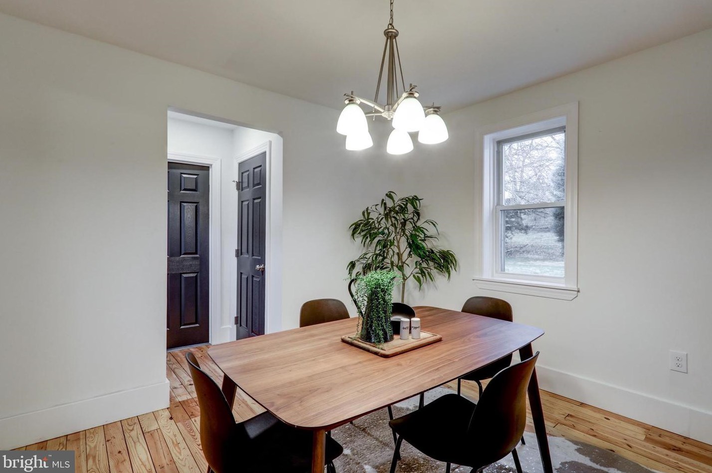 439 Poplar St, Kinderhook PA  17512-2121 exterior