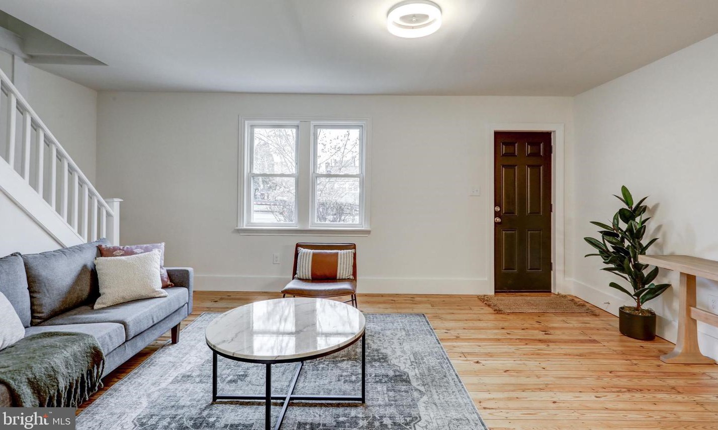439 Poplar St, Kinderhook PA  17512-2121 exterior