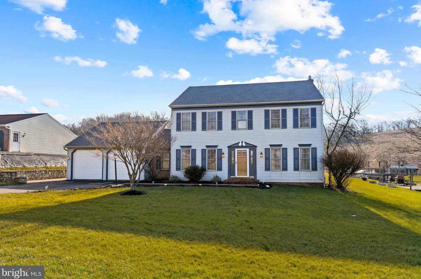306 School House Rd, Smithville, PA 17560