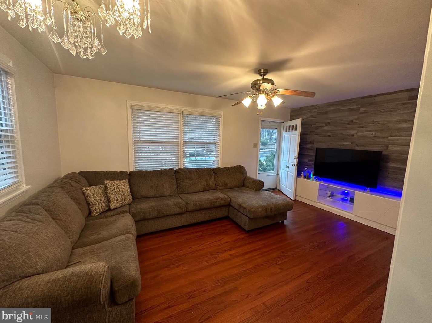 928 Wabank St, Lancaster, PA 17603