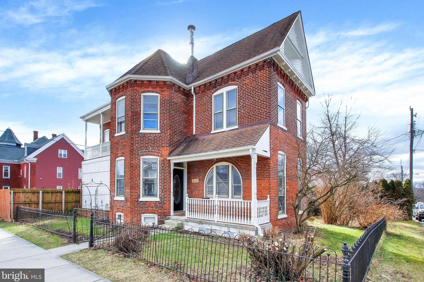 852 Spruce St, Kinderhook PA  17512-1331 exterior