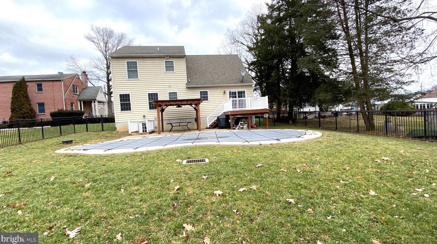 24 Penn St, Old Line PA  17545-1429 exterior