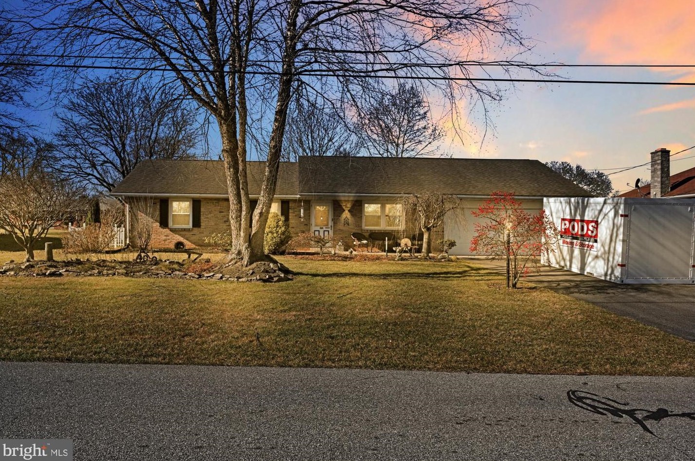314 Edgemont Dr, Willow, PA 17584-9447