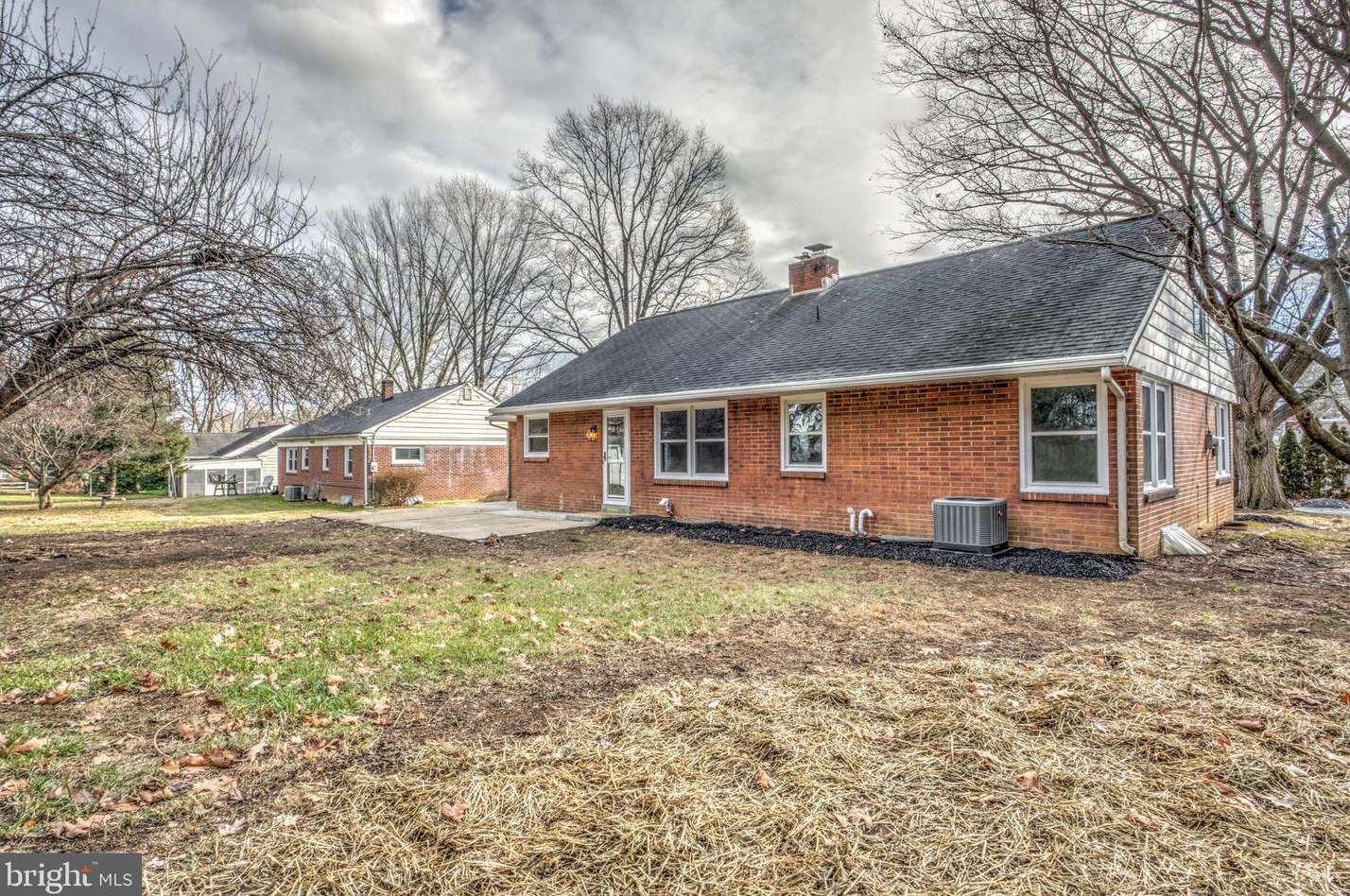 1773 Wilson Ave, Lancaster, PA 17603