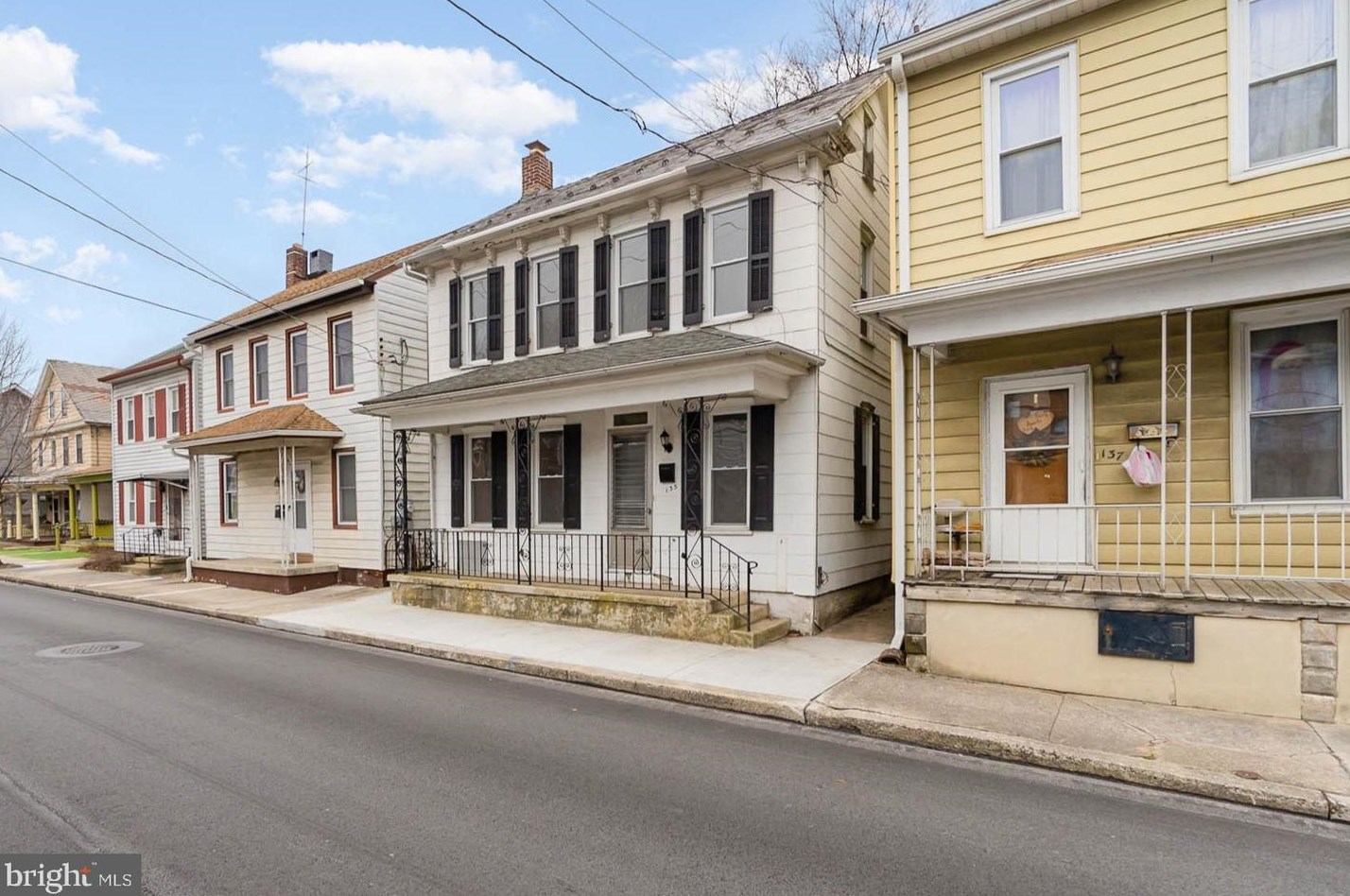 135 S Charlotte St, Old Line, PA 17545