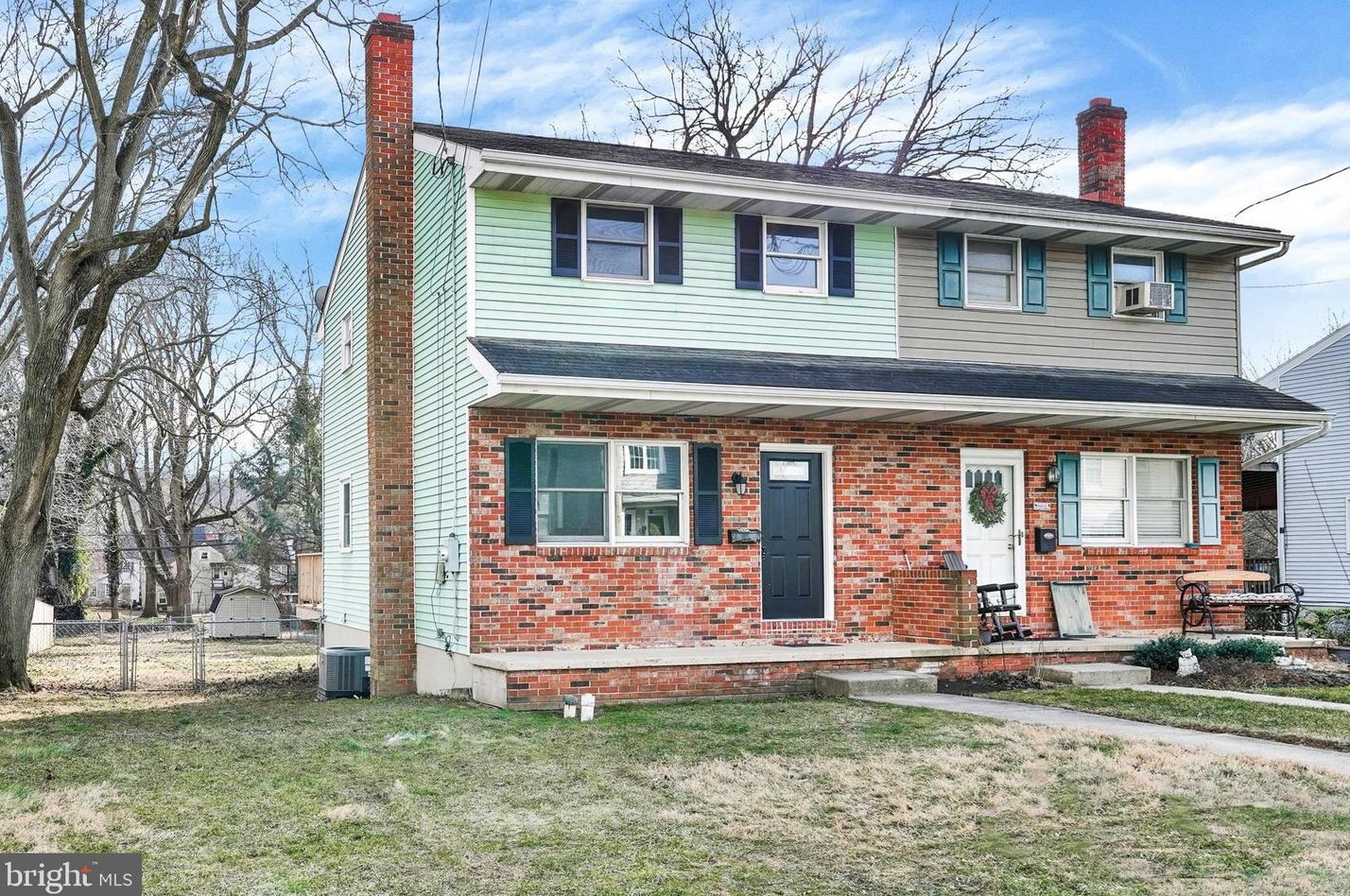 245 W Walnut St, Marietta, PA 17547