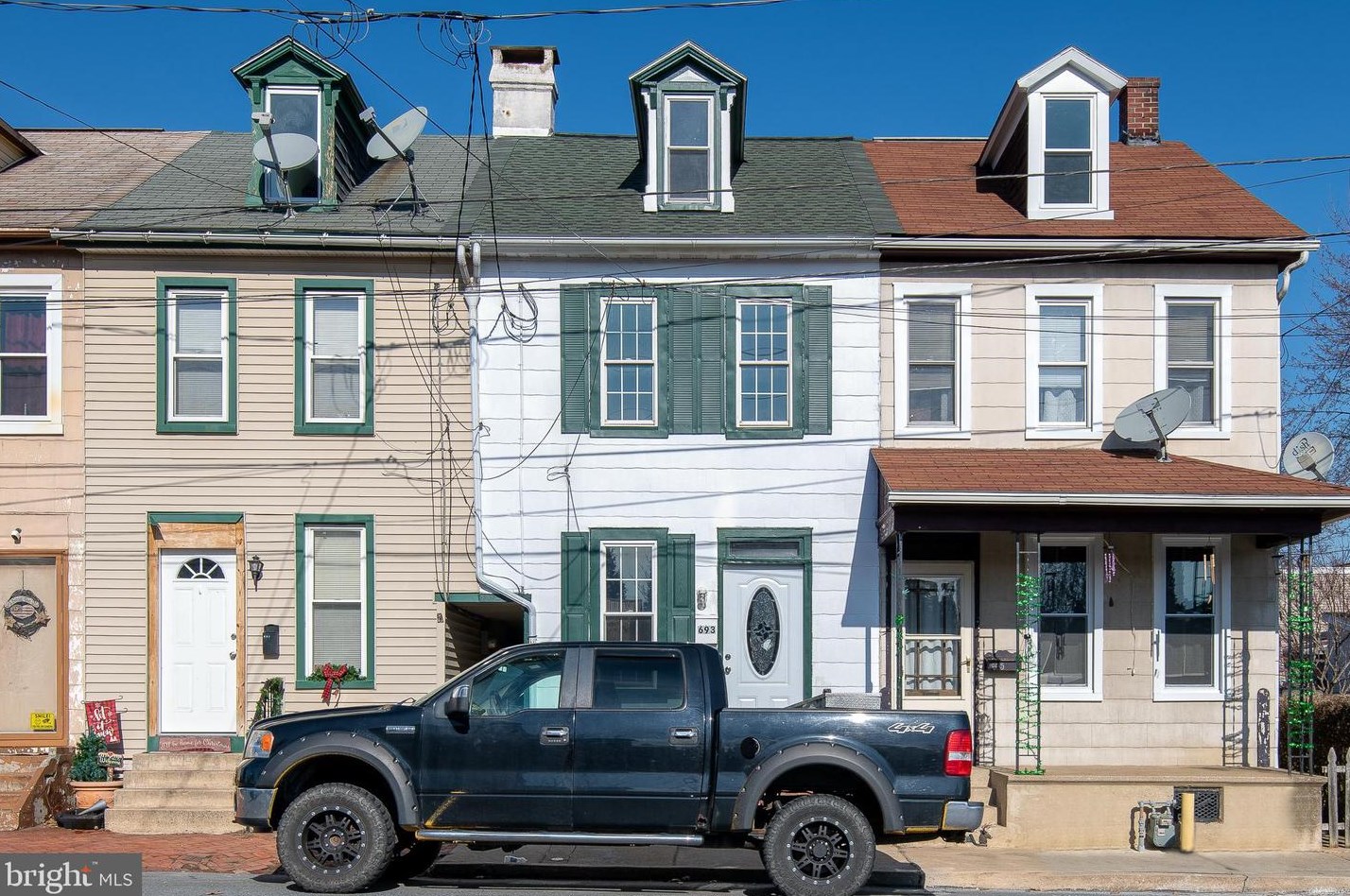 693 Cherry St, Kinderhook, PA 17512