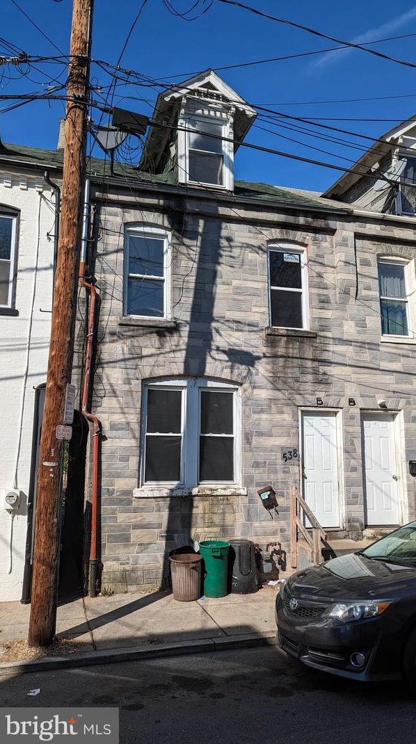 538 Locust St, Lancaster, PA 17602