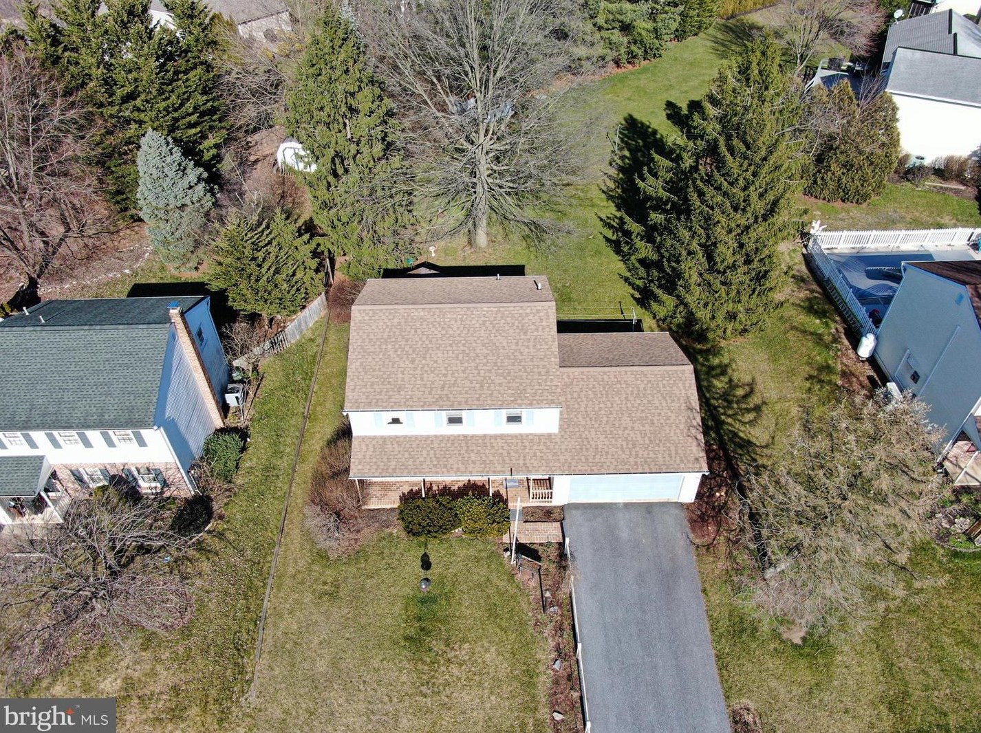 6 Ingham Dr, Schoeneck, PA 17578