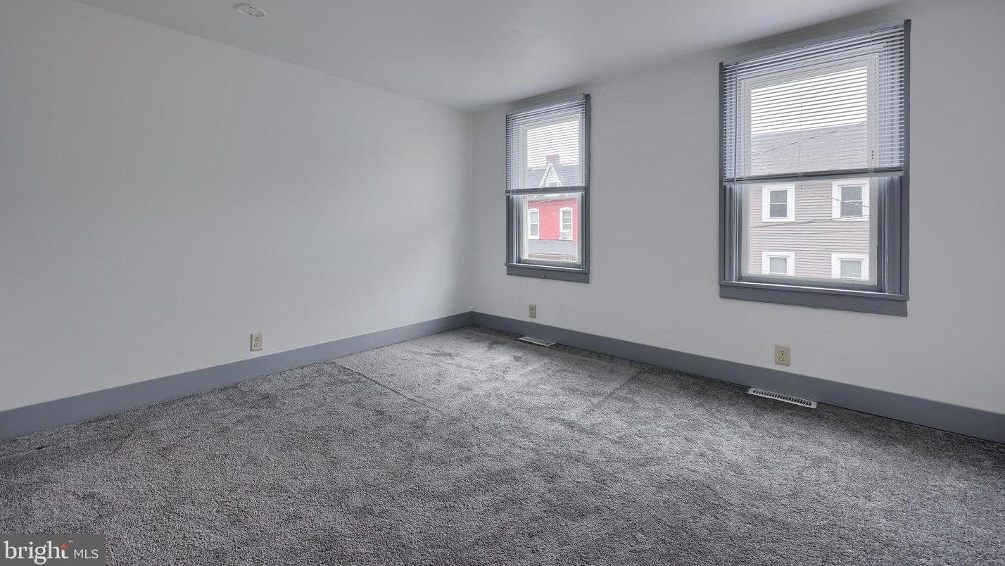 226 Lawrence St, Kinderhook PA  17512-1713 exterior