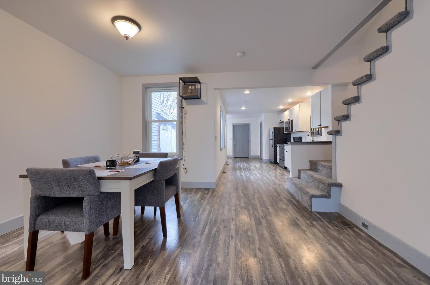 226 Lawrence St, Kinderhook PA  17512-1713 exterior