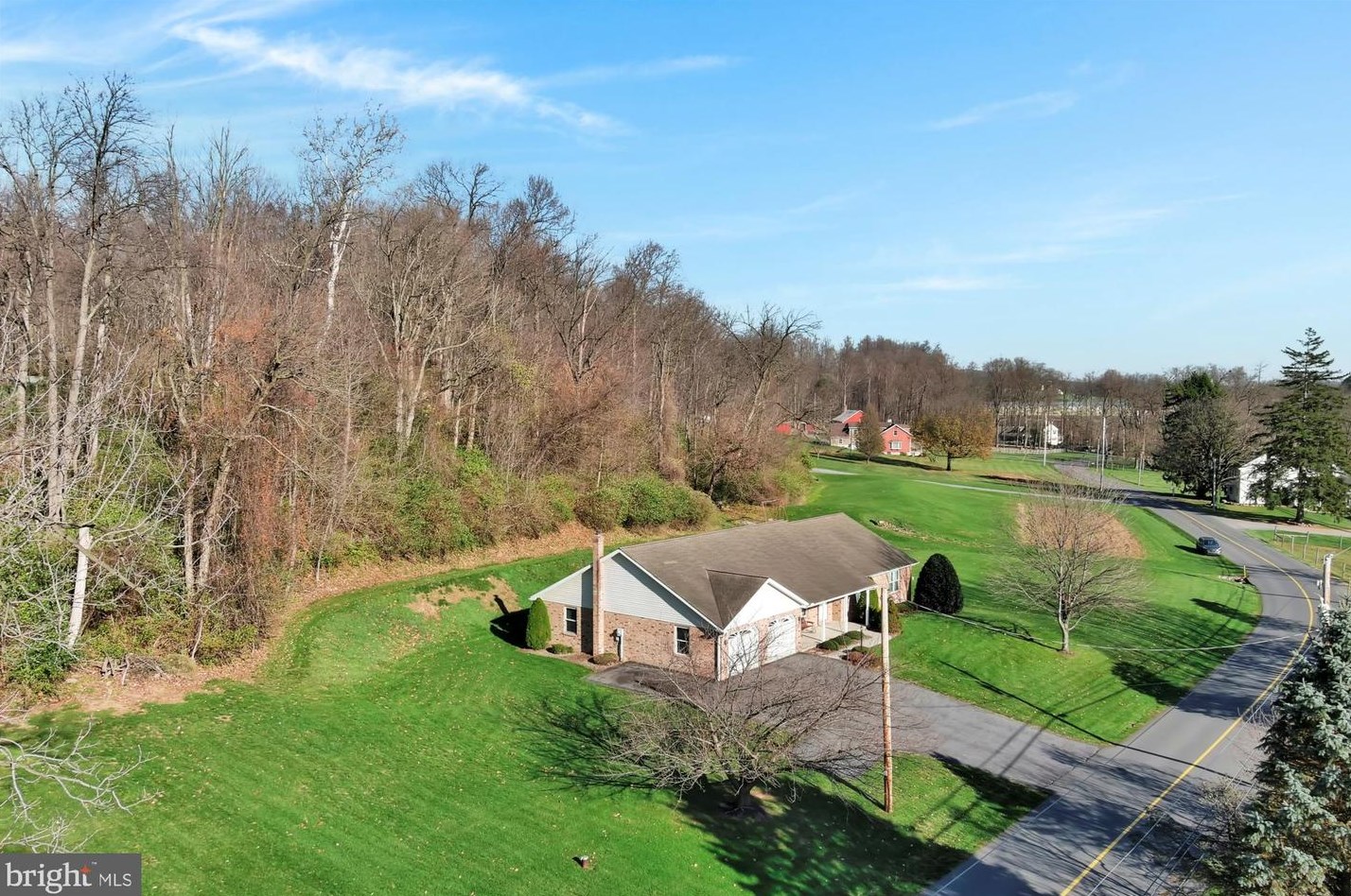 1225 Forest Hill Rd, Schoeneck, PA 17578