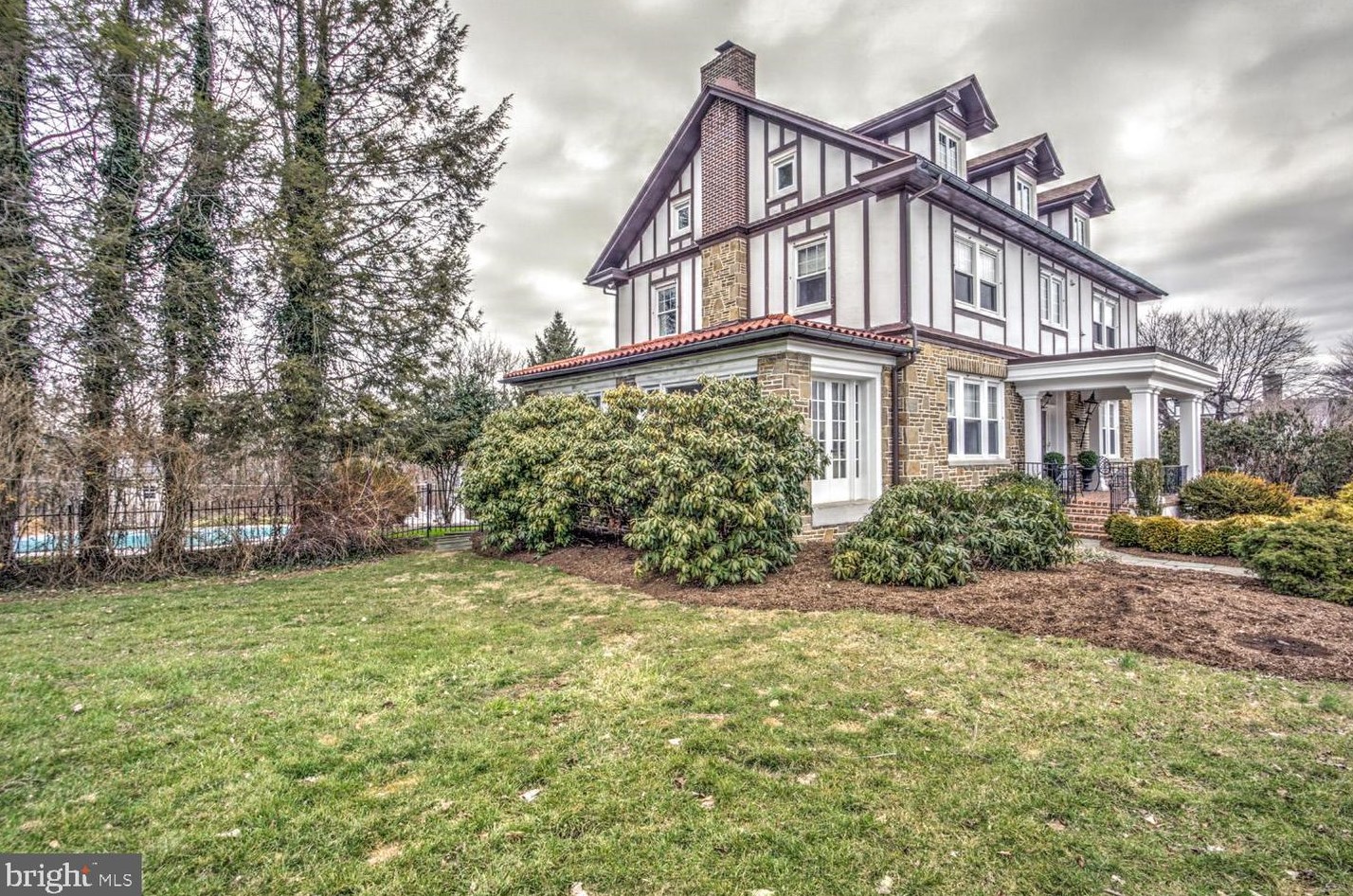 96 Highland Ave, Ephrata, PA 17522