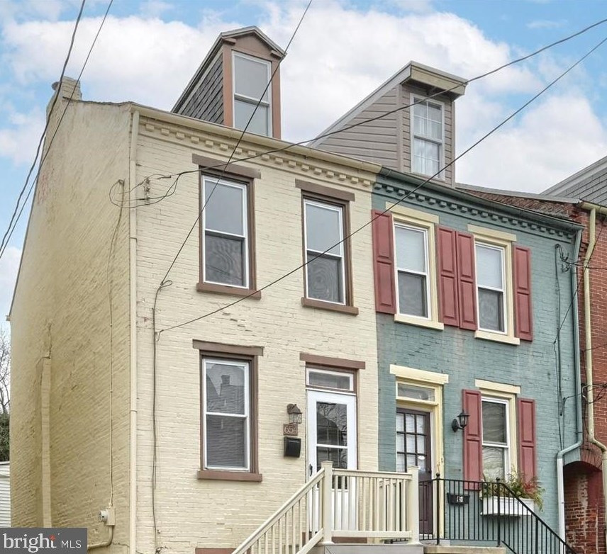 654 Poplar St, Lancaster, PA 17603