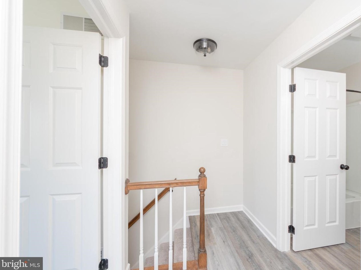 1085 Drager Rd, Kinderhook PA  17512-8707 exterior