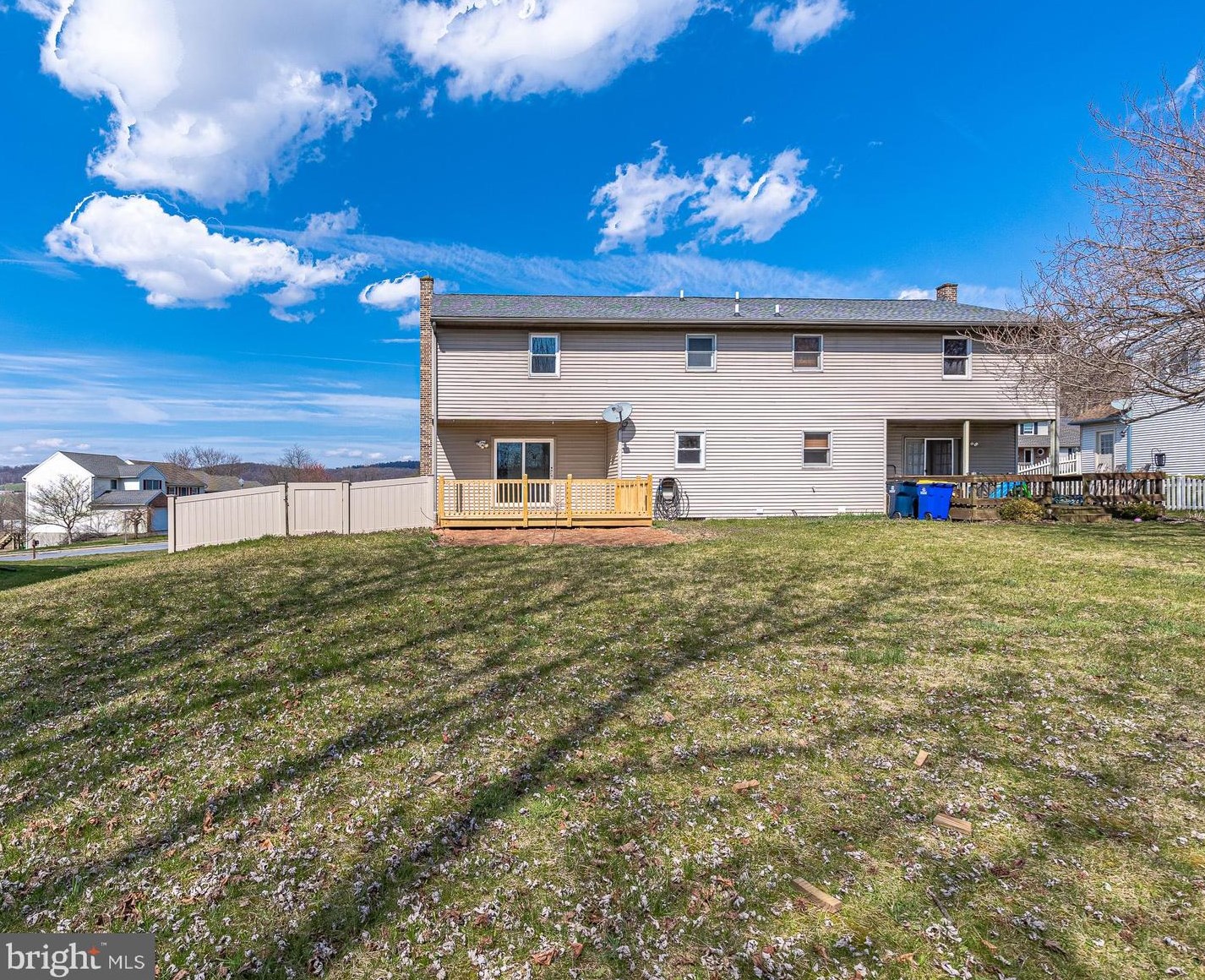 51 Redstone Cir, Swartzville, PA 17569