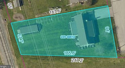 6250 Sundra Dr, East Petersburg PA  17520-1153 exterior