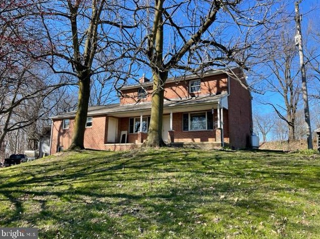 901 Franklin Rd, Kinderhook, PA 17512