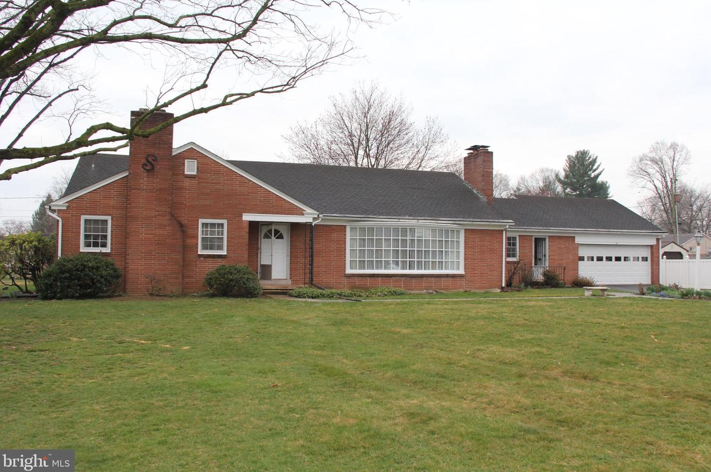 80 Elizabeth St, Landisville, PA 17538-1007