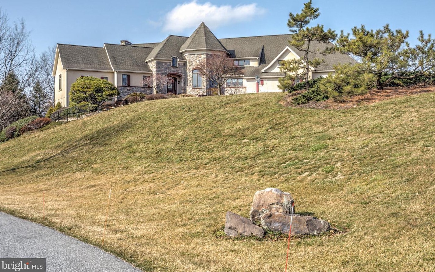 78 Autumn Leaf Ln, Old Line, PA 17545