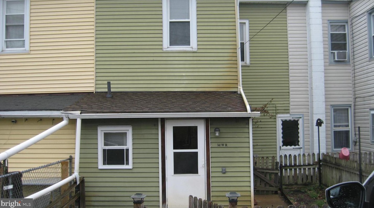 135 Grant St, Ephrata, PA 17522