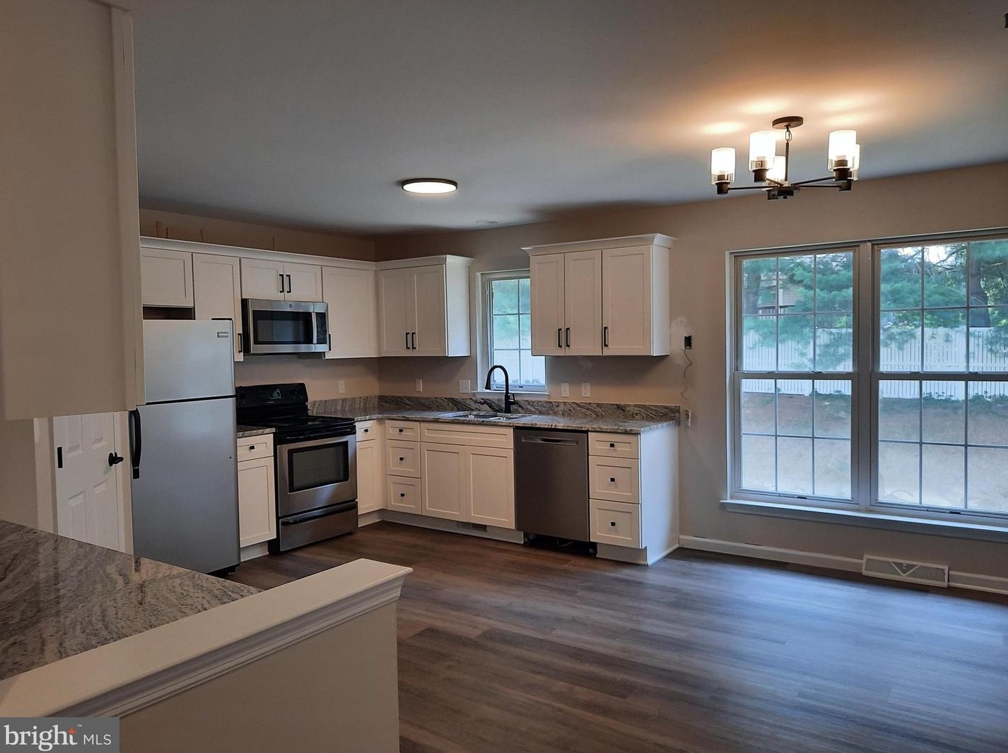 204 Banyan Circle Dr, Lancaster, PA 17603