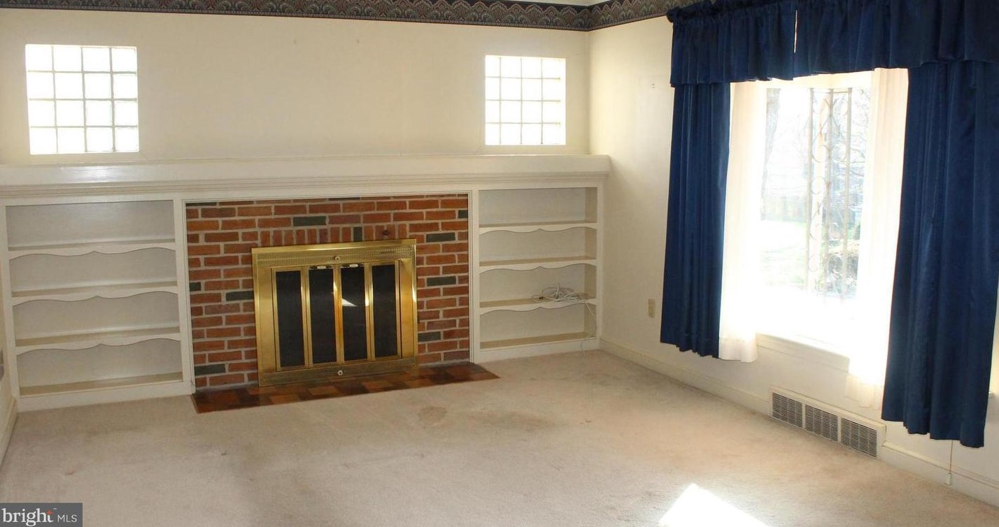 1205 Walnut St, Kinderhook, PA 17512