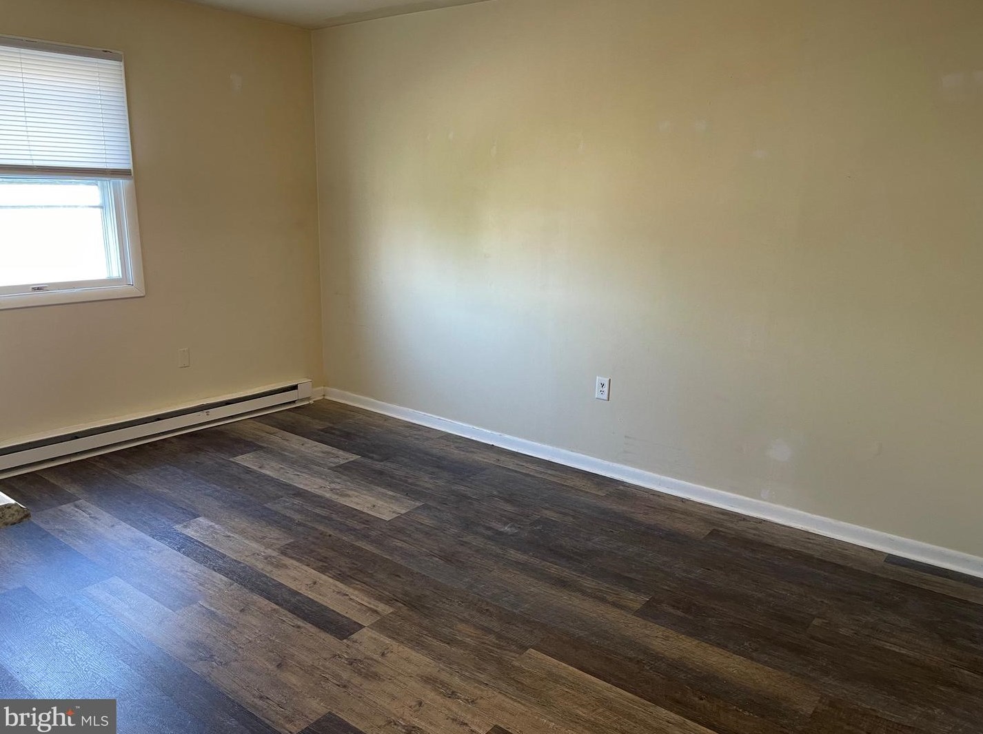 20 Black Horse Rd #7, Lapark, PA 17562